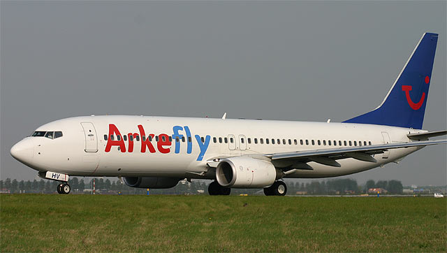 Boeing 737-800 ArkeFly